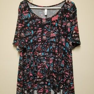 LuLaRoe 2XL Perfect T
